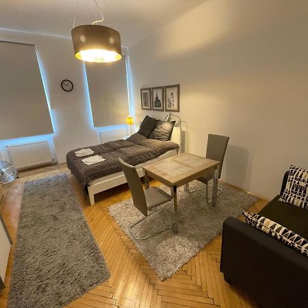 Charmante Altbauapartments Apostelgasse Vídeň Exteriér fotografie