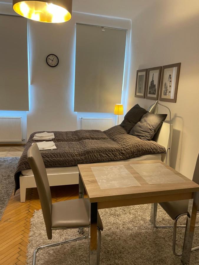 Charmante Altbauapartments Apostelgasse Vídeň Exteriér fotografie